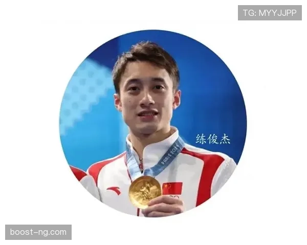 练俊杰居然能在休息日吃得比我还奢侈，这日子我服了？
